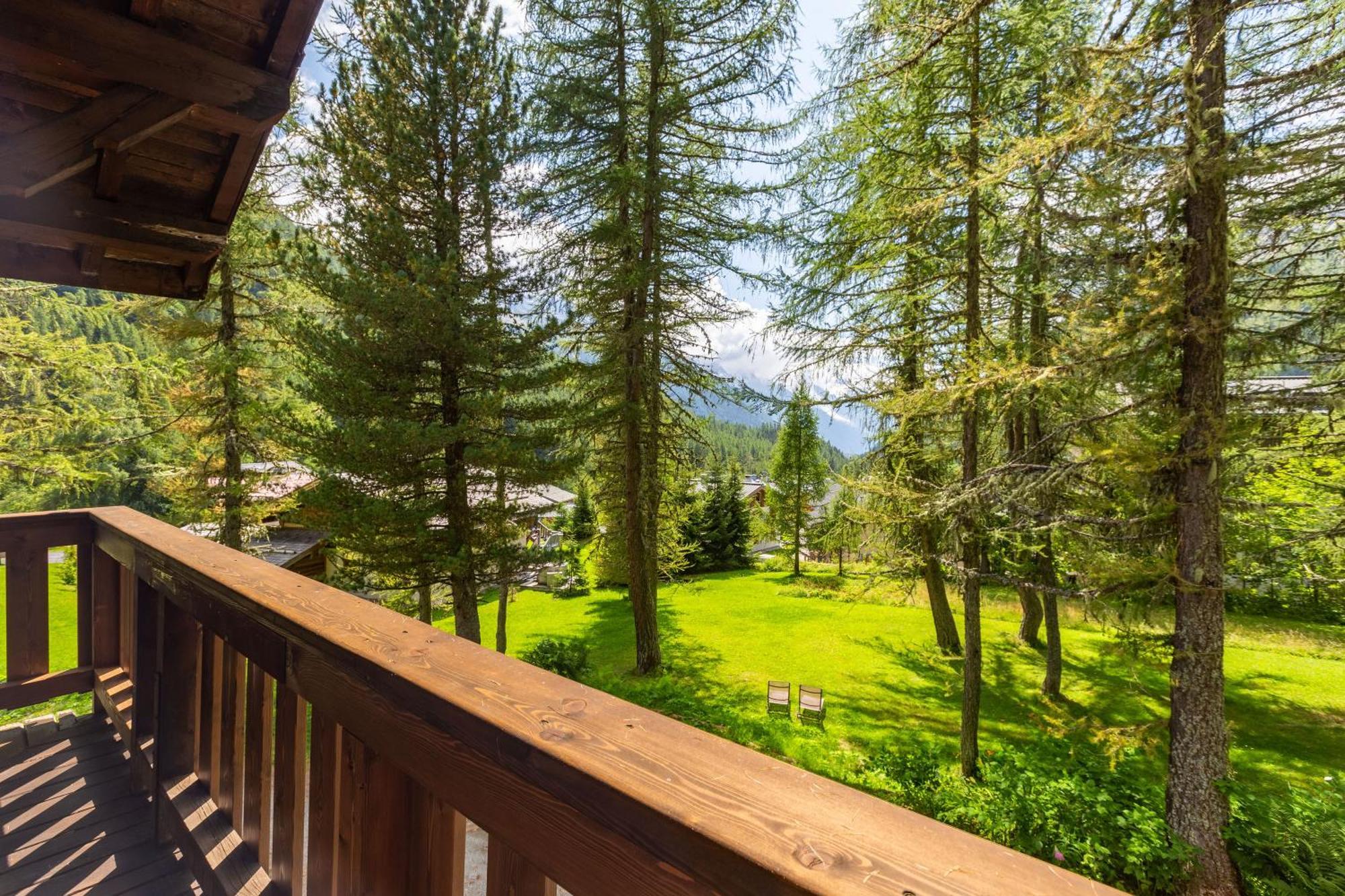 Chalet Ecureuil - Happy Rentals Chamonix Bagian luar foto